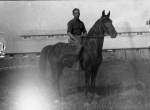 MacleodPeople10dollar053.jpg